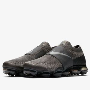 ✨FLASH SALE✨Nike Air VaporMax Moc